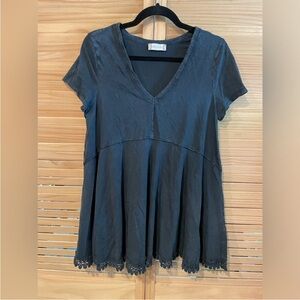 Altar'd State Black Short Sleeve V‑Neck Babydoll Tee with Lace Trim
